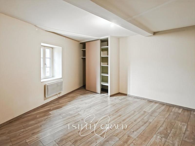 Maison - 97 m² - 5 pièces