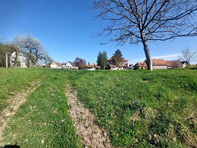 Terrain constructible - 850 m²