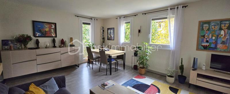 Appartement - 75 m² - 3 pièces