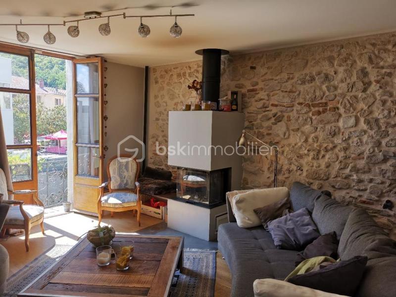 Maison - 155 m² - 7 pièces