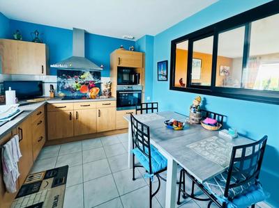 Maison - 105 m² - 4 pièces