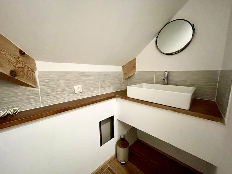 Maison - 300 m² - 10 pièces