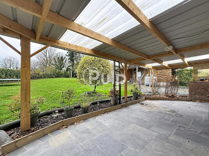 Maison - 227 m² - 9 pièces