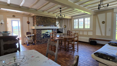 Maison - 139 m² - 7 pièces