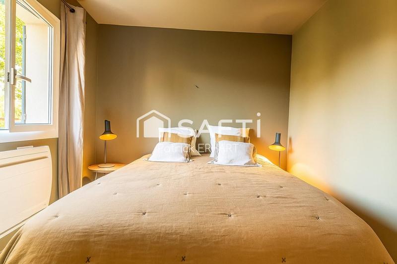 Maison - 185 m² - 7 pièces