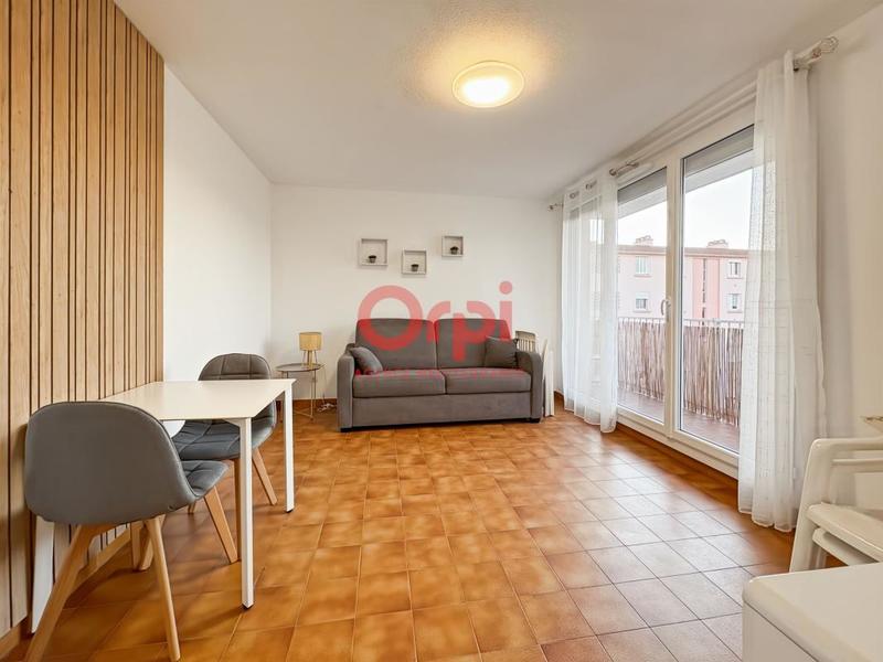 Studio - 24 m² - 2 pièces