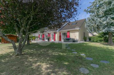 Maison - 152 m² - 7 pièces