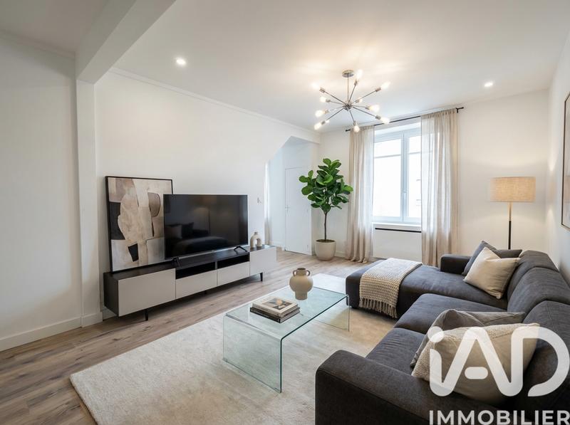 Maison - 102 m² - 4 pièces