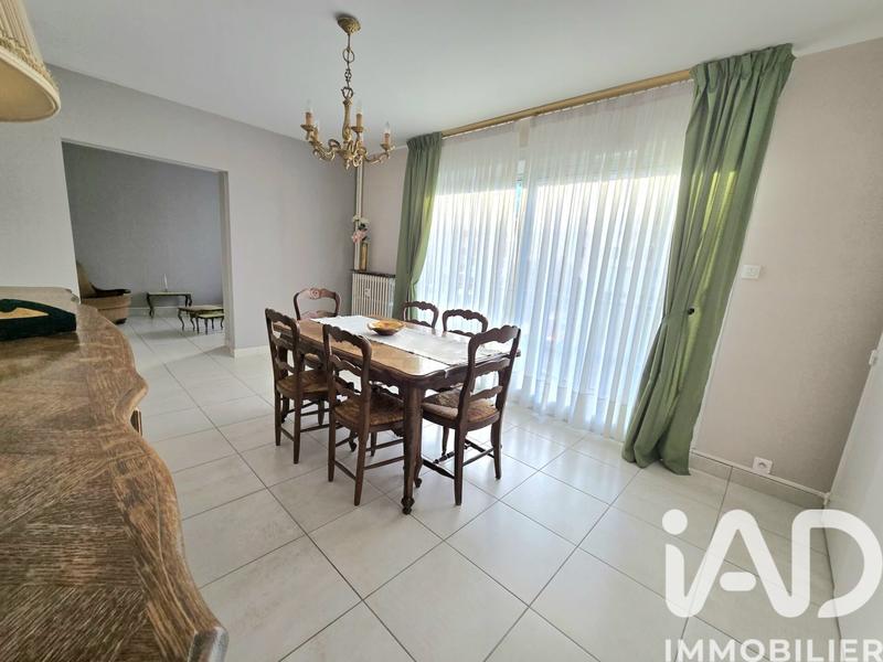 Appartement - 89 m² - 5 pièces