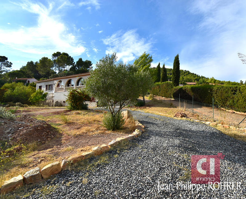 Maison - 197 m² - 7 pièces