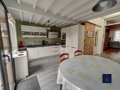 Maison - 145 m² - 6 pièces