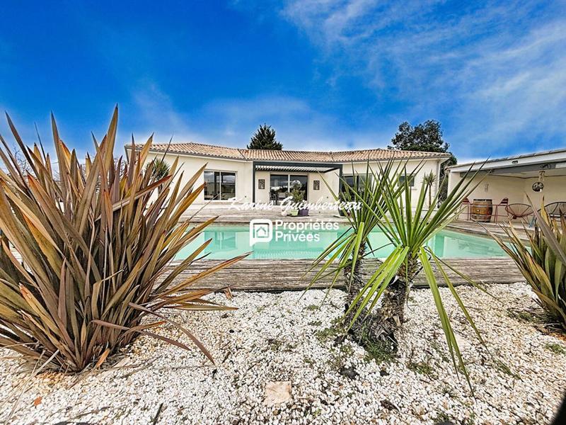 Villa - 160 m² - 4 pièces