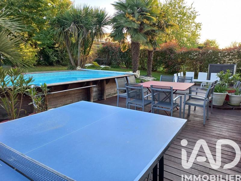 Maison - 169 m² - 6 pièces