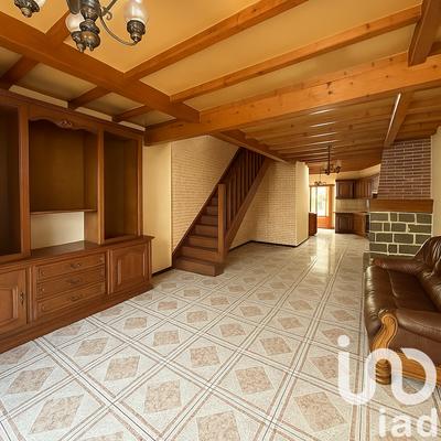 Maison de ville - 95 m² - 4 pièces