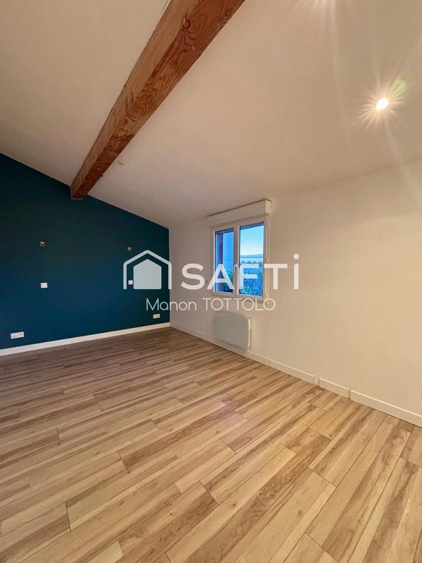 Maison - 180 m² - 7 pièces