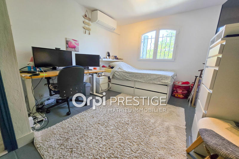 Villa - 149 m² - 6 pièces