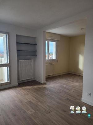 Appartement - 88 m² - 4 pièces