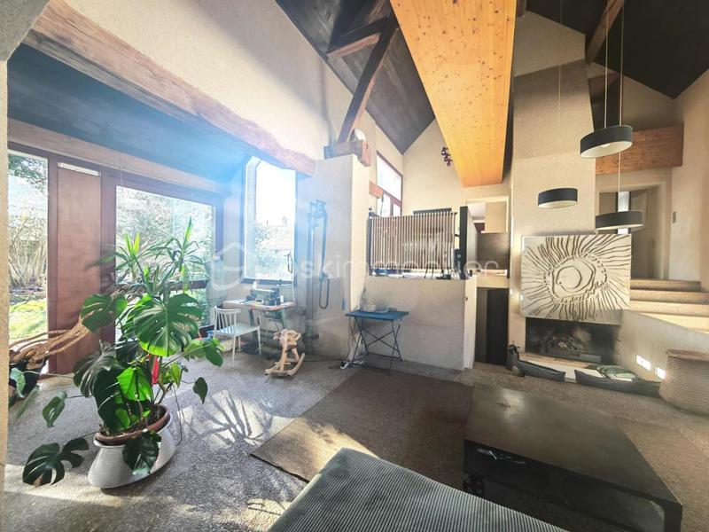 Maison d'architecte - 211 m² - 10 pièces