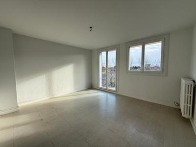 Appartement - 68 m² - 4 pièces