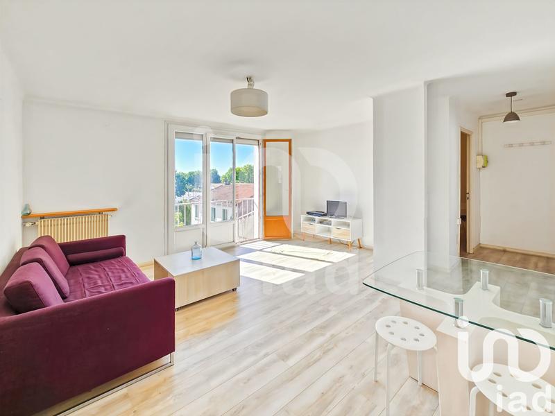 Appartement - 64 m² - 4 pièces