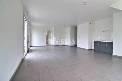 Appartement - 74 m² - 3 pièces