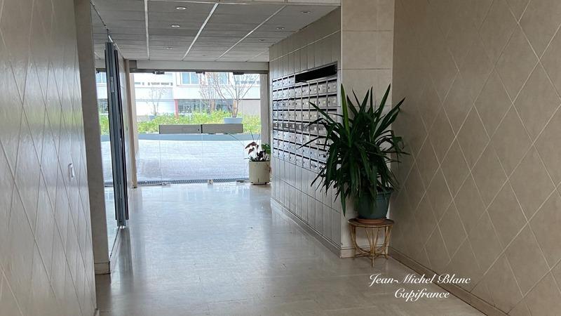 Studio - 20 m² - 1 pièce