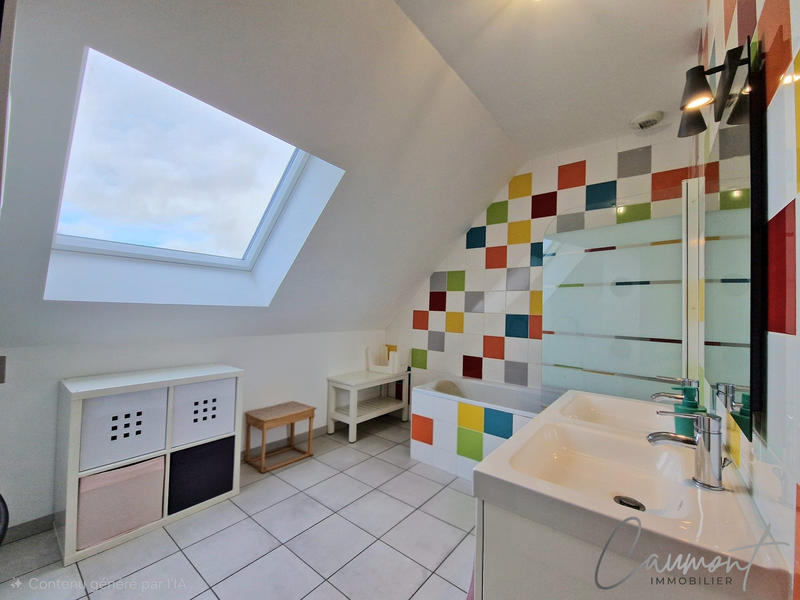 Maison - 177 m² - 7 pièces