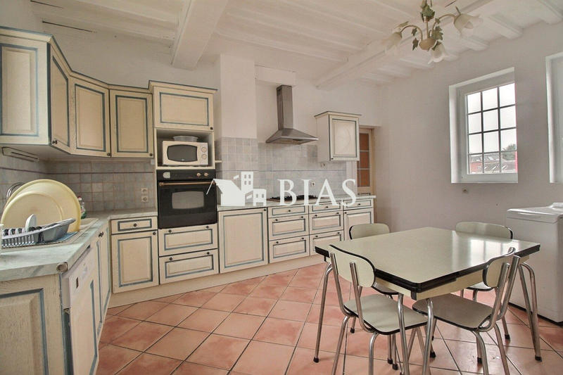 Maison - 177 m² - 5 pièces