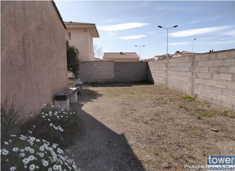 Propriété - 81 m² - 4 pièces