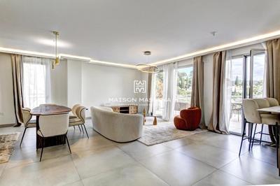 Appartement - 116 m² - 4 pièces