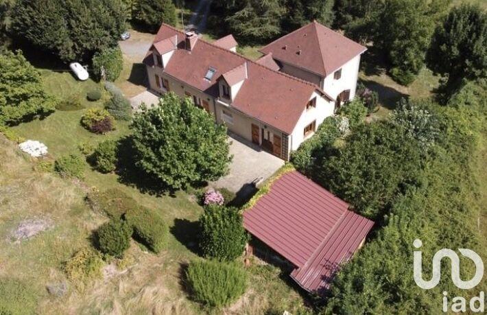 Maison de campagne - 214 m² - 8 pièces