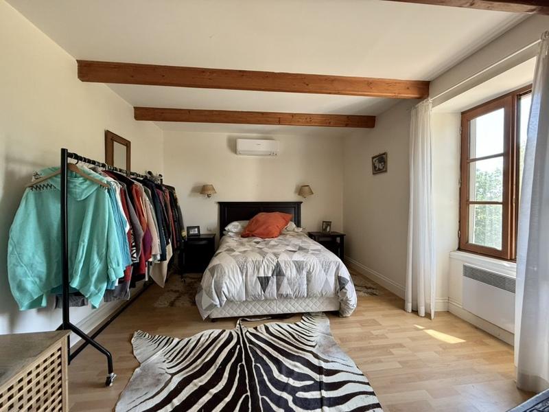 Maison - 189 m² - 7 pièces