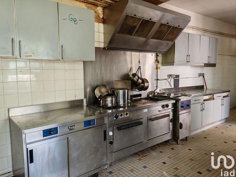 Maison - 350 m² - 6 pièces