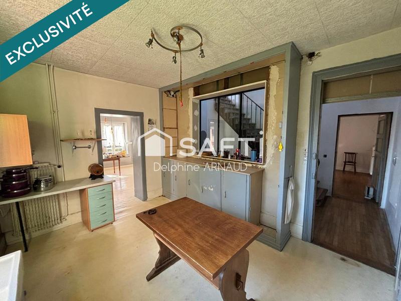 Maison - 186 m² - 9 pièces