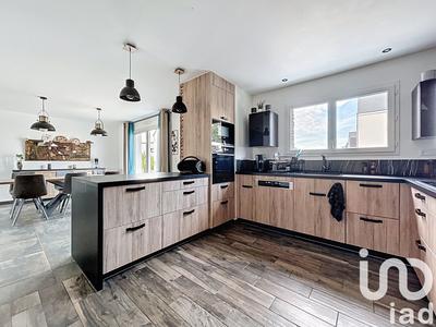 Maison - 119 m² - 6 pièces