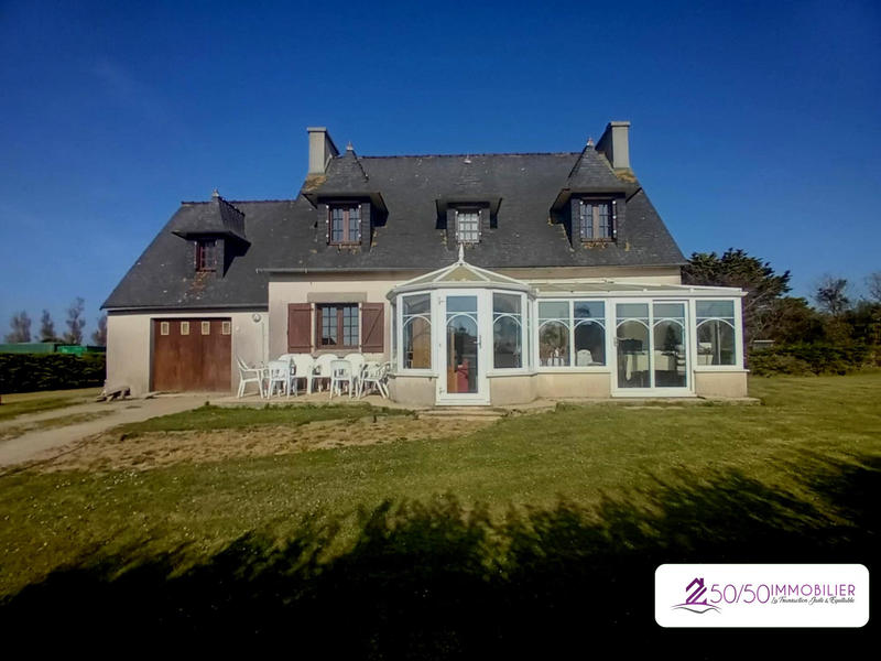 Maison - 136 m² - 6 pièces