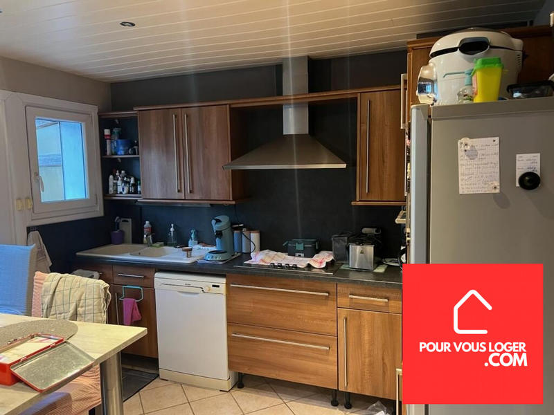 Maison - 90 m² - 5 pièces