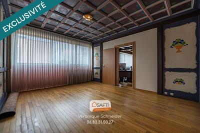 Appartement - 132 m² - 6 pièces