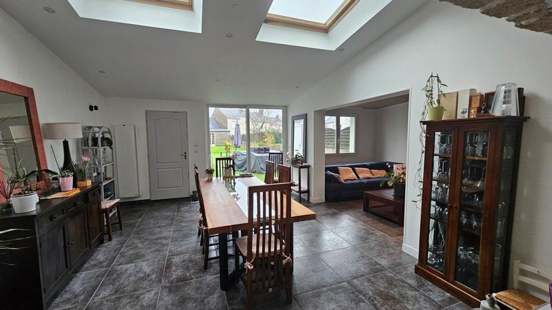 Maison - 187 m² - 7 pièces