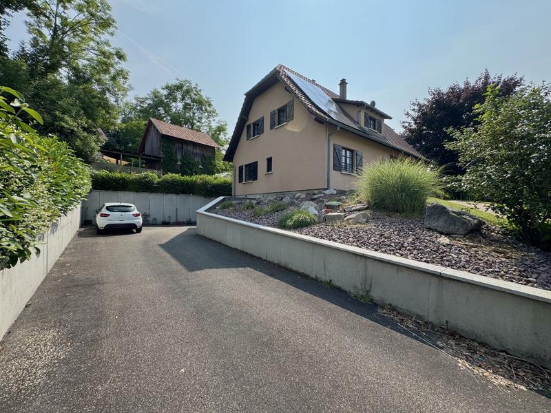 Maison - 136 m² - 6 pièces