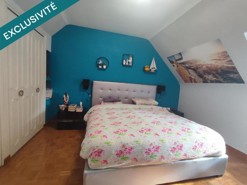 Maison - 204 m² - 8 pièces