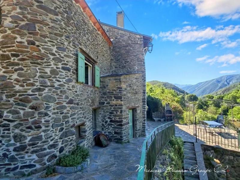 Maison - 102 m² - 4 pièces