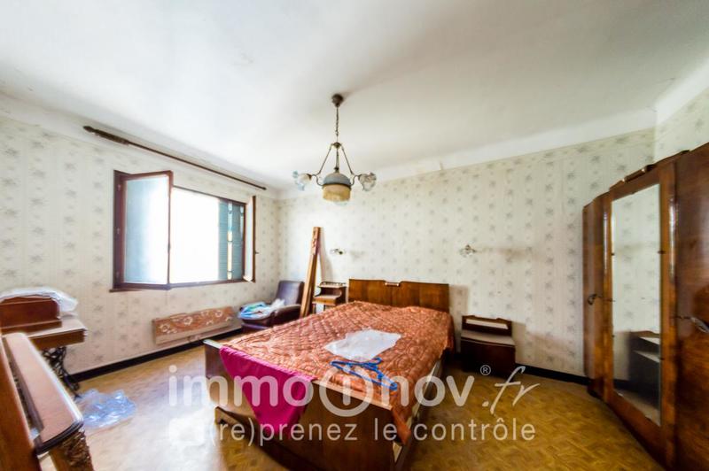 Maison - 280 m² - 6 pièces