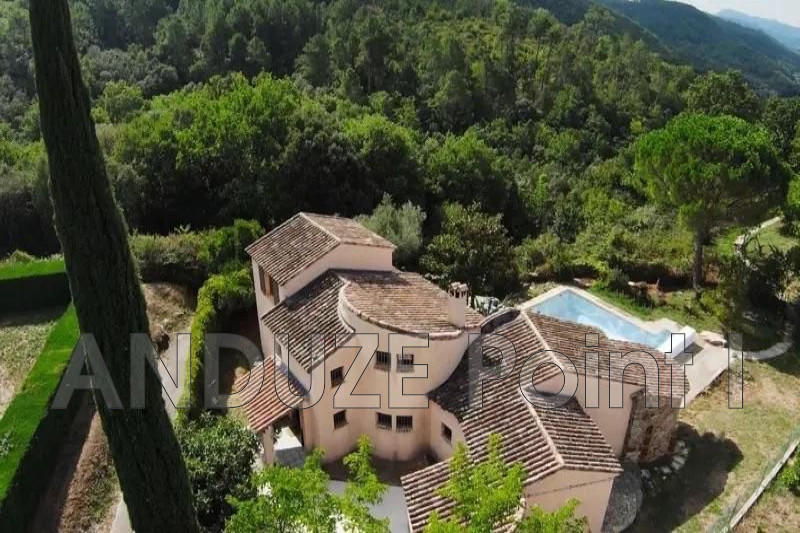 Maison - 138 m² - 4 pièces