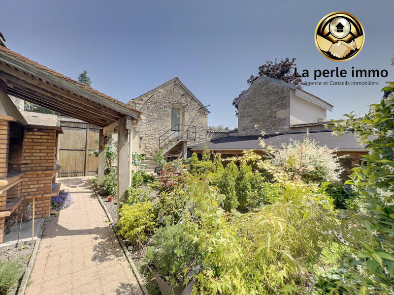 Maison ancienne - 126 m² - 7 pièces