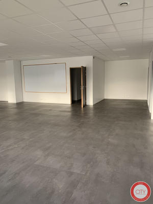 Local commercial - 119 m²