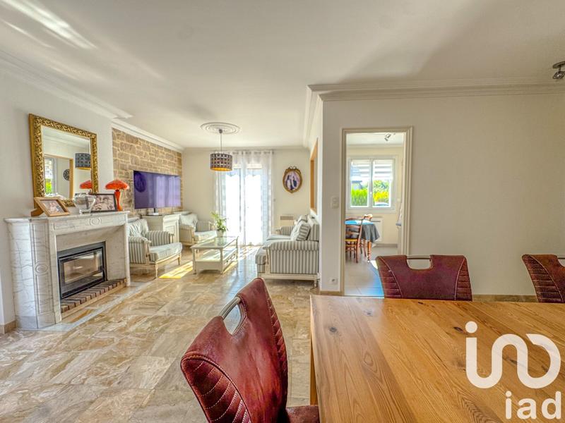 Maison - 94 m² - 5 pièces