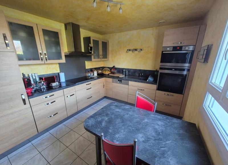 Maison - 108 m² - 4 pièces