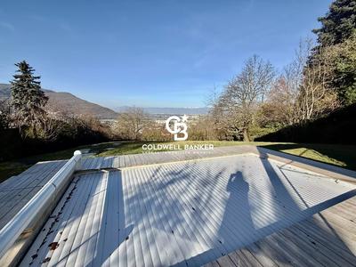 Villa - 157 m² - 7 pièces