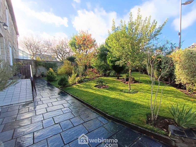 Maison - 115 m² - 8 pièces